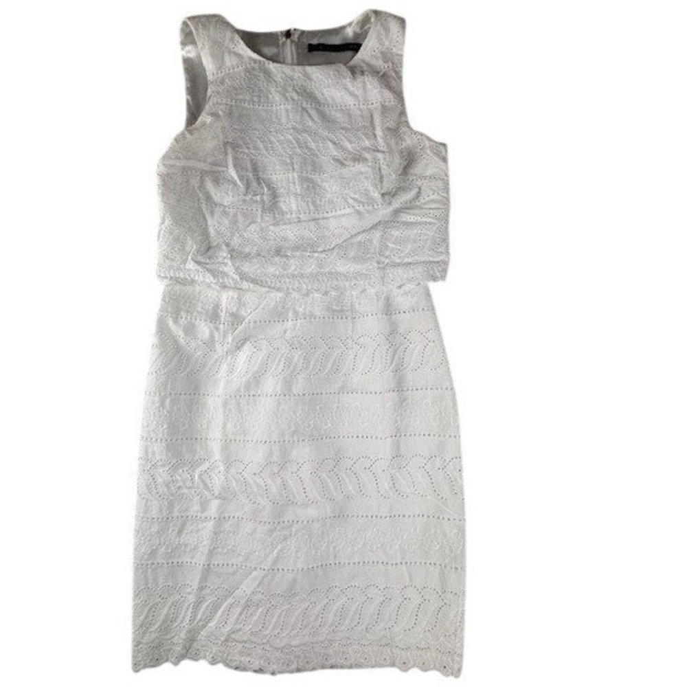 Ivanka Trump Dress Womens 2 White Eyelet Lace Sleeveless Sheath Scalloped Hem